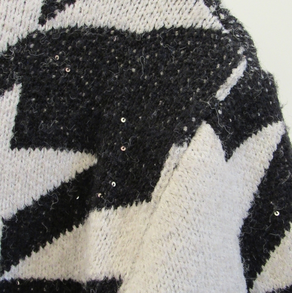 Kaily K Adorable Dog Tooth Sweater XL - Picture 6 of 6